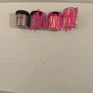 MAC Pigment Set